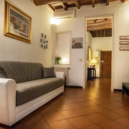 Apartment La Finestra Su Campo De Fiori